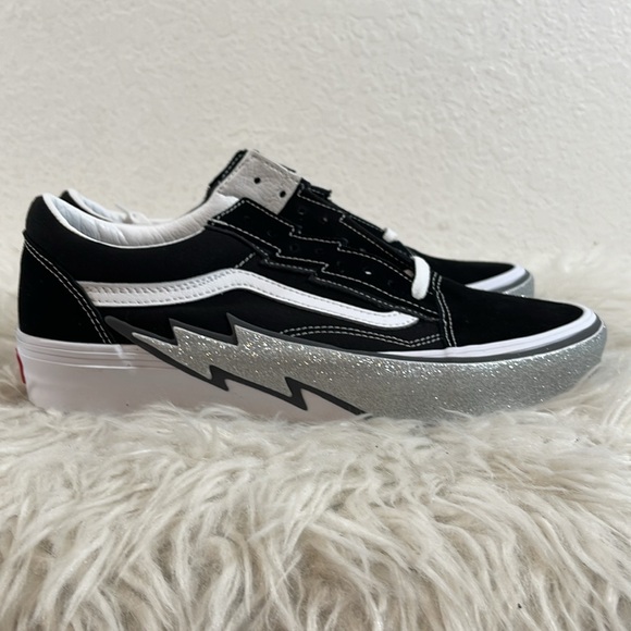 VANS OLD SKOOL 'BOLT BLACK/SILVER GLITTER UNISEX SIDEWALL BLACK' UNISEX MSRP $90 - Picture 8 of 15